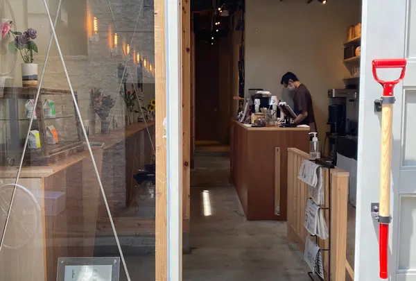 SR Coffee Roaster & Bar