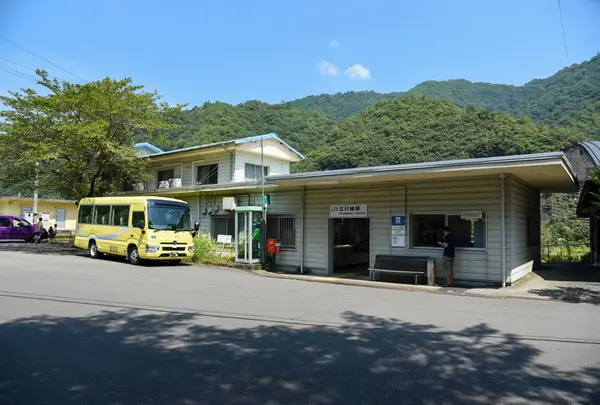 江川崎駅