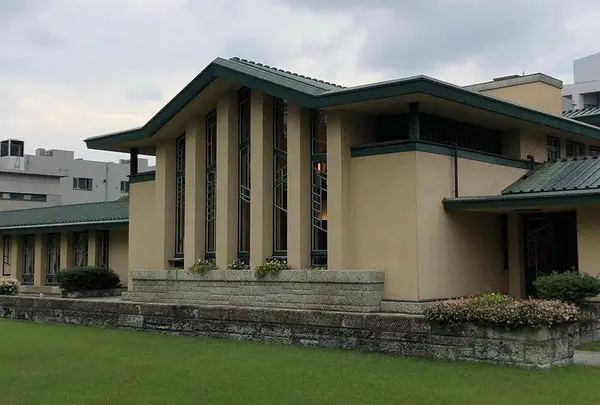 自由学園明日館