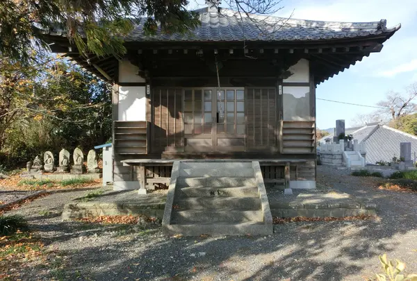 鐙ヶ淵と観音堂