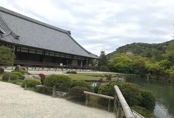 天龍寺 曹源池