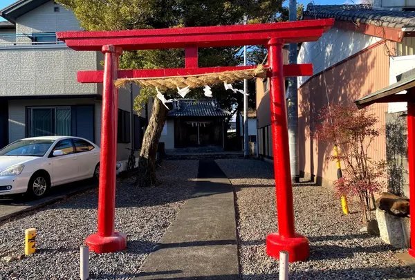 八重枠稲荷神社