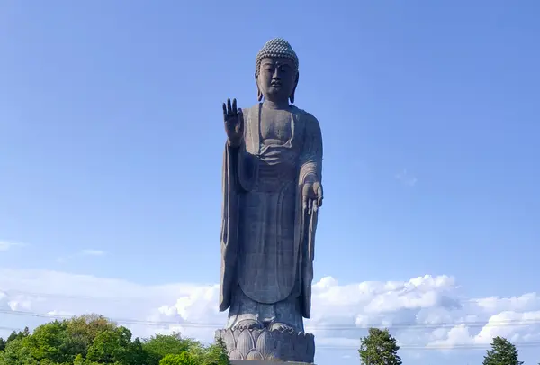 牛久大仏