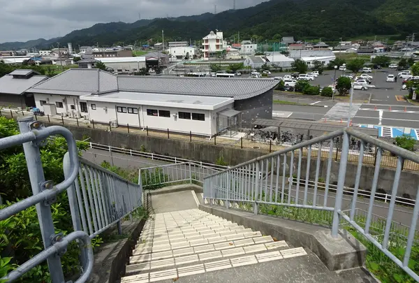 西淡志知（バス）