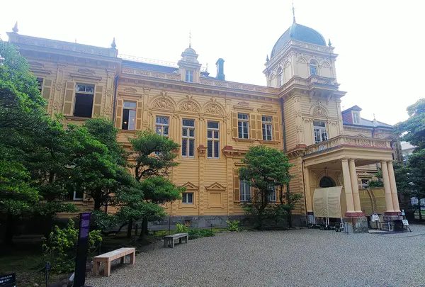 旧岩崎邸庭園