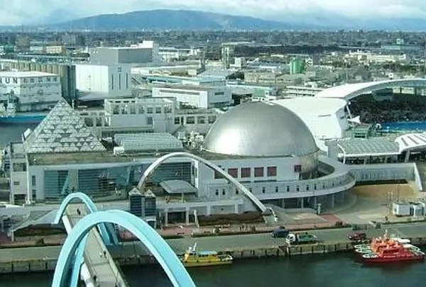 名古屋港水族館
