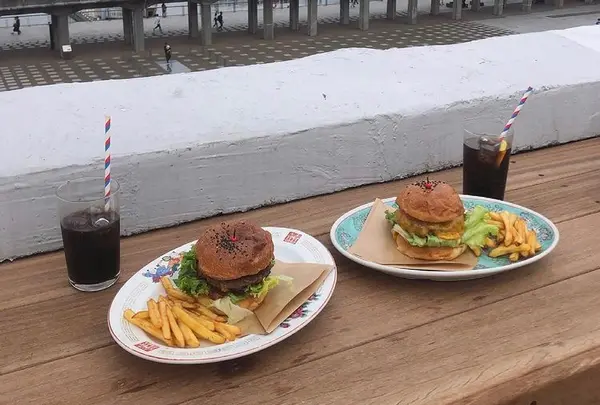 Bay Side Bistro 1-1 & The Rooftop