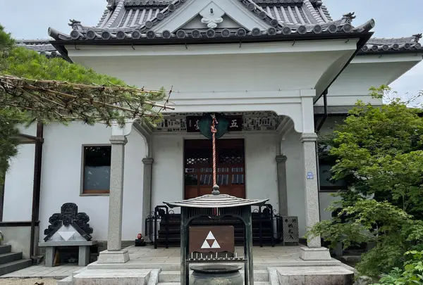 札所十五番 母巣山少林寺