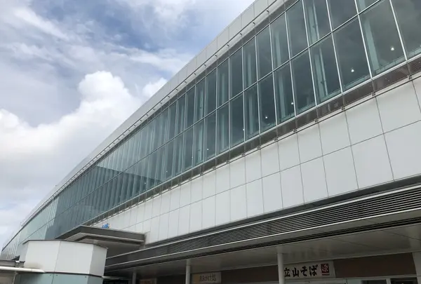富山駅