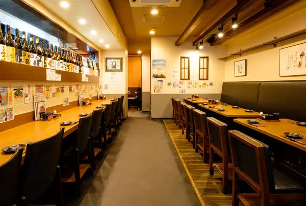 赤坂 鶏料理 よ志多｜居酒屋 個室 日本酒 餃子