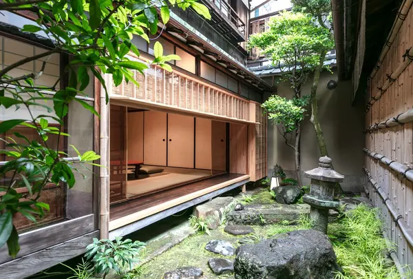 旅館花屋