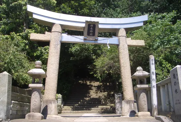 柿本神社