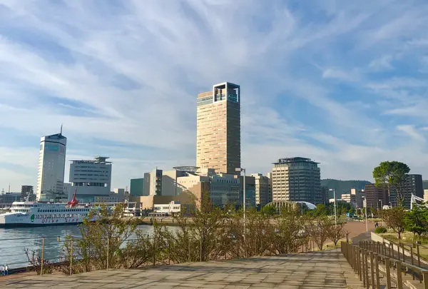 高松港