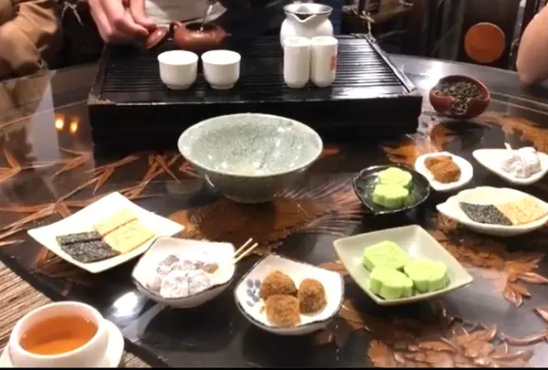 阿妹茶酒館（Amei Tea House）