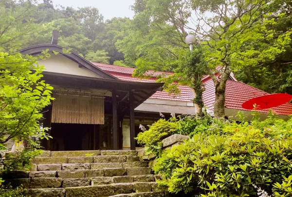 山陰・大山のお宿 宿坊観証院 山楽荘