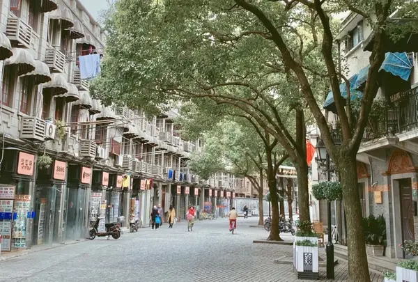 多倫路