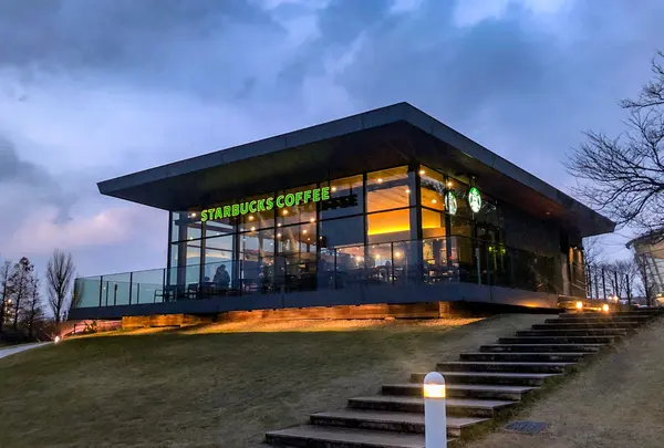 スターバックスコーヒー 富山環水公園店（STARBUCKS COFFEE）