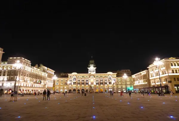 Piazza Unità d'Italia