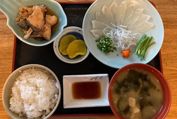 市場食堂 よし