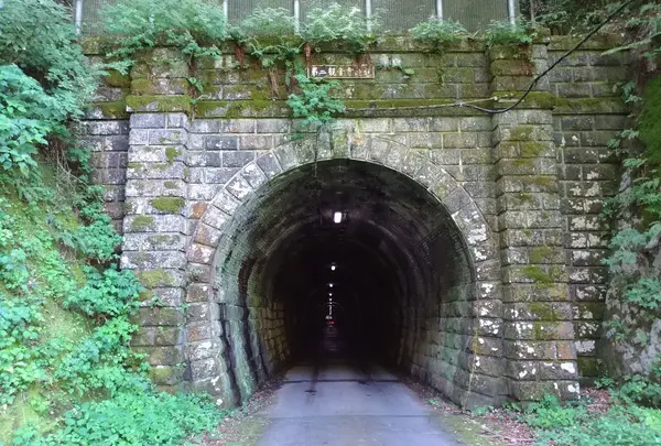 旧北陸線第二観音寺トンネル