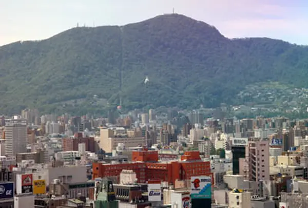 藻岩山