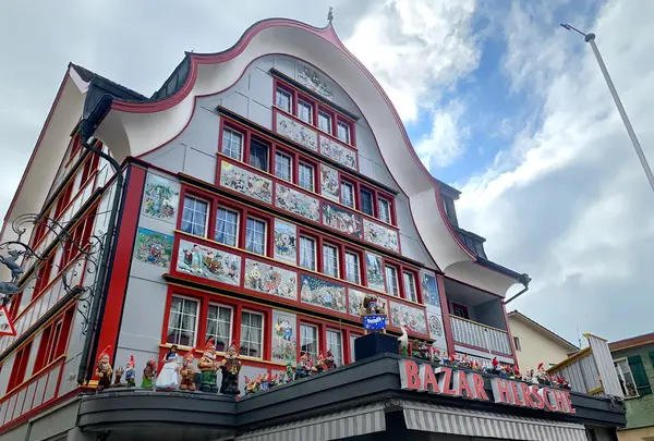 Bazar Hersche (おもちゃ屋)