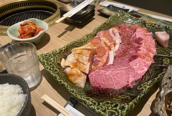 西新初喜 マークイズ福岡ももち店