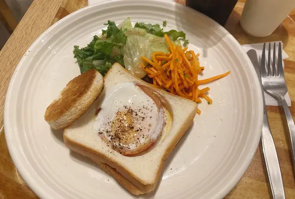 ロイヤルデリ（アペティートカフェメトロ店）