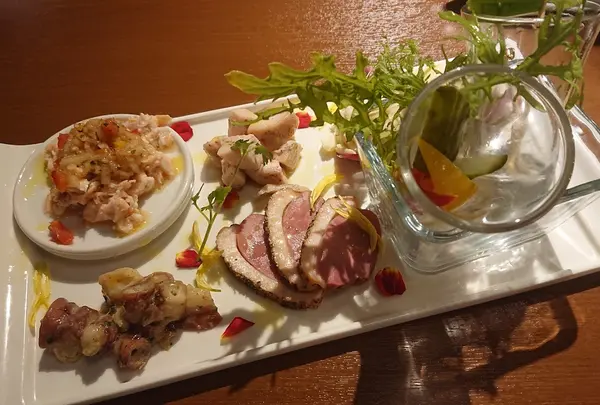 イタリアンバル ワインと泡の店 33