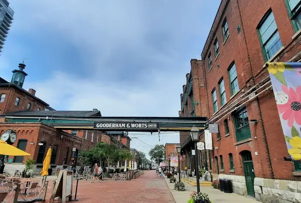 ディスティラリー地区（Distillery Historic District）