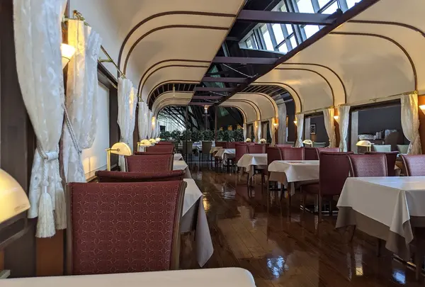 トレインレストラン日本食堂