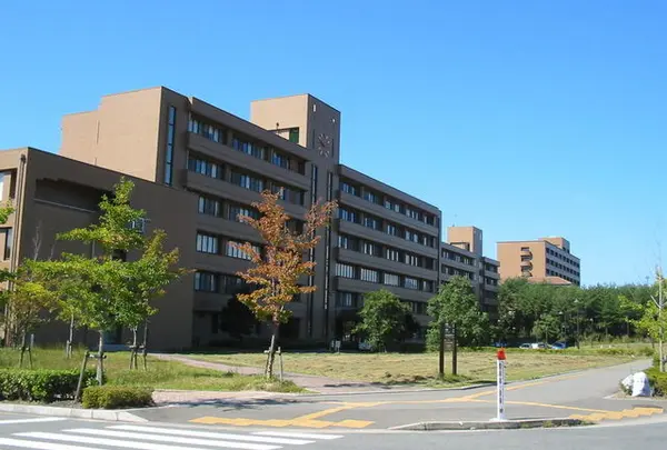 広島大学