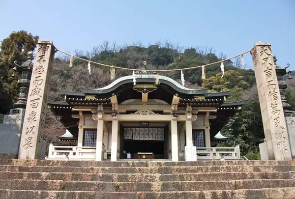 沼名前神社