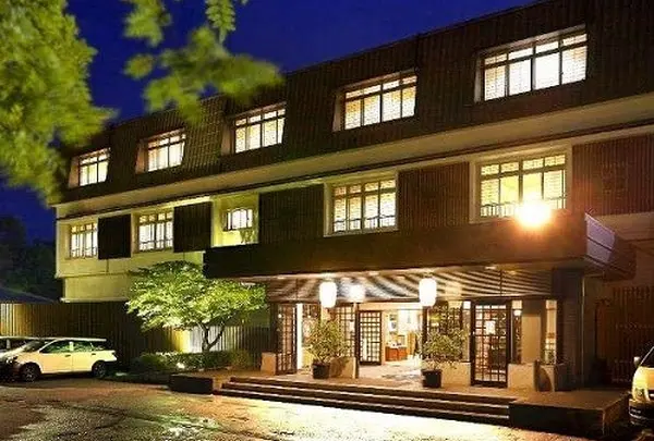 塚越屋七兵衛