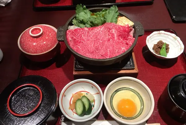 荒井屋牛鍋店万國橋店 (Araiya)