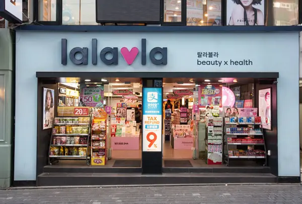 lalavla(旧 Watsons) 弘大中央店