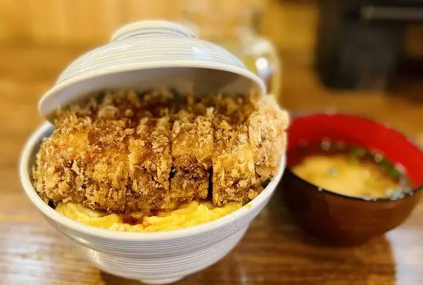 とんかつ丸七