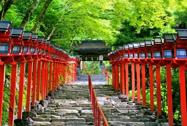 貴船神社