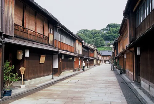 ひがし茶屋街