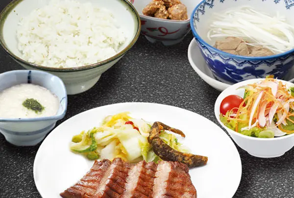 牛たん炭焼利久 博多デイトス店