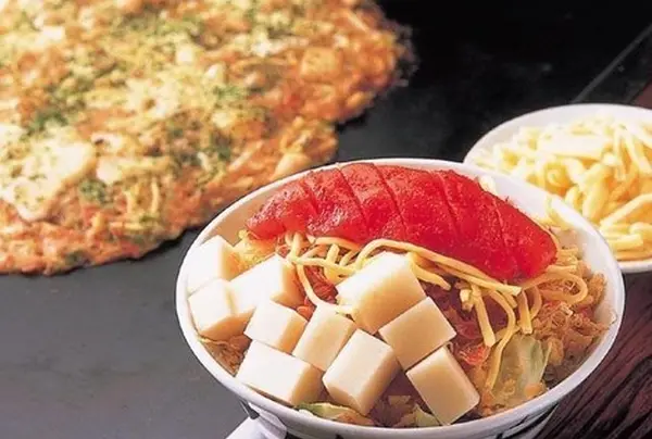 人気は明太子チーズもんじゃ