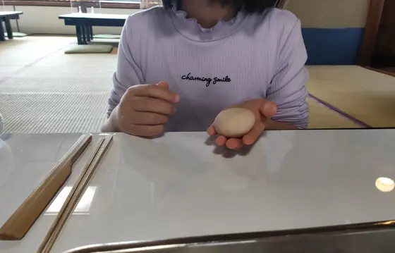 丸めたり広げたり