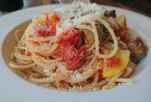 【テラスハウス軽井沢編】メンバーが訪れたおしゃれカフェ・レストランまとめ