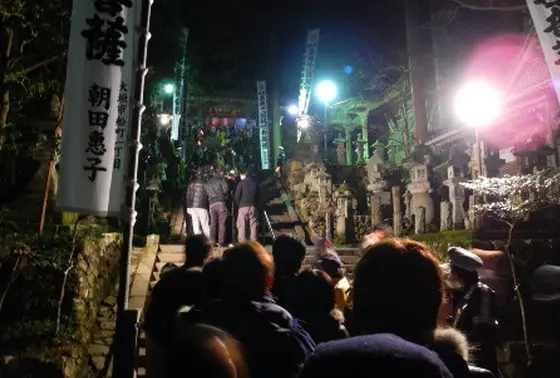 行列は続く