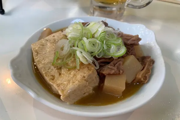 定番①特製モツ煮込み
