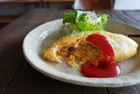 ランチのオムライス