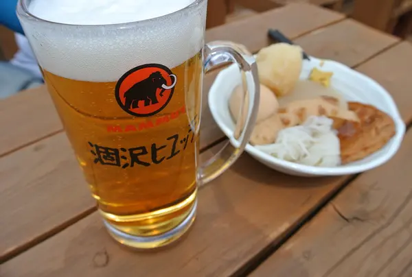 名物おでんとビール