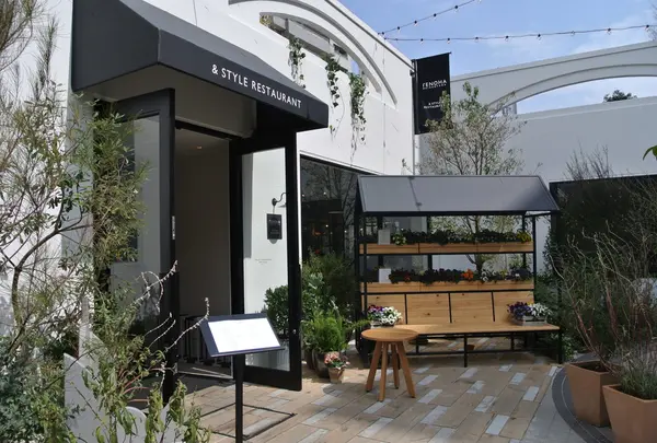 TENOHA & STYLE RESTAURANT