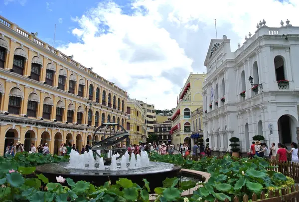 Senado Square
