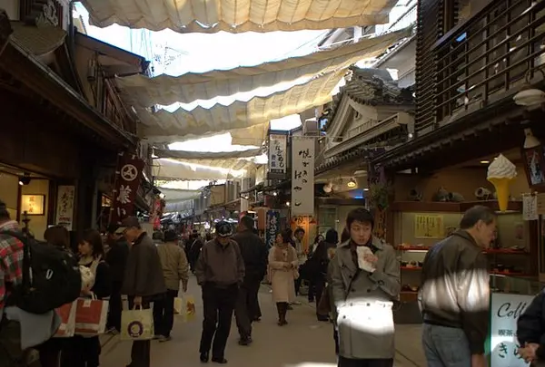 宮島表参道商店街